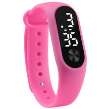 Load image into Gallery viewer, Fashion Men Women Casual Sports Bracelet Watches